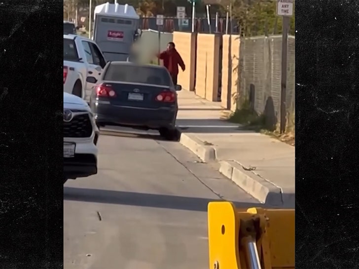 2406a076255c4bf8b391966ed57fc969_md 032524_foot_eater_sg1