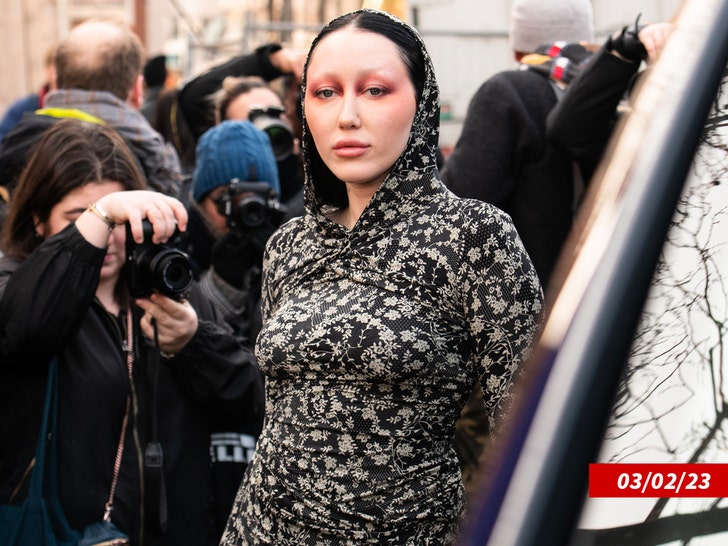 Noah Cyrus wears Off White outside the Off White show