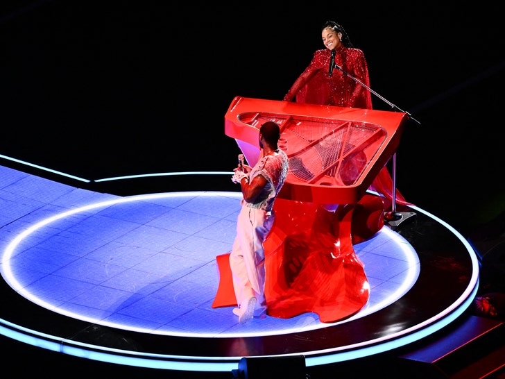 Usher Performs For Super Bowl LVIII Halftime Show