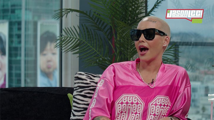 2e5c87b3296741e2bf29d17ffde402d7_md 031424-amber-rose-cher-ae-kal