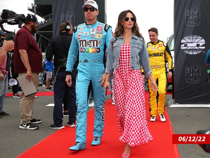 3370081d0cef4326aaed337df917ee84_md kyle samantha busch sub