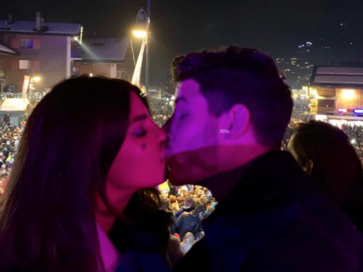 Nick Jonas And Priyanka Chopra -- Crazy In Love