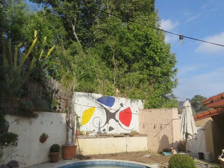 3628c24d7f8344eb819865004d27797b_md 0430-Chris-Pine-Tree-Damage-SUB-3