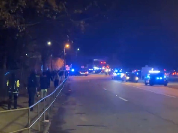 030324-six-flags-police-primary