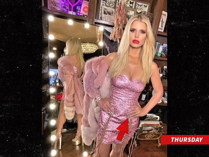 3cdbc0e914c440b9ba48eff768b6bbdb_md jessica simpson