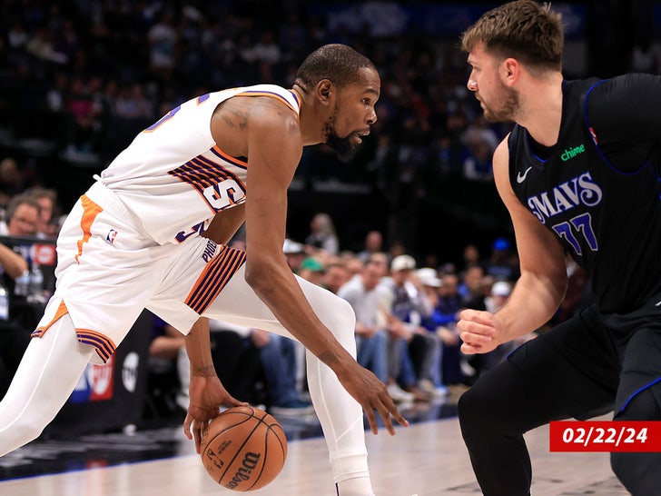 kevin durant playing sub