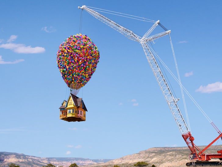 0501-up-airbnb-photos-primary-2