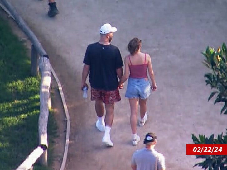 travis taylor at the zoo