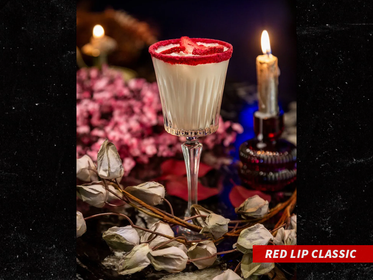 red lip classic