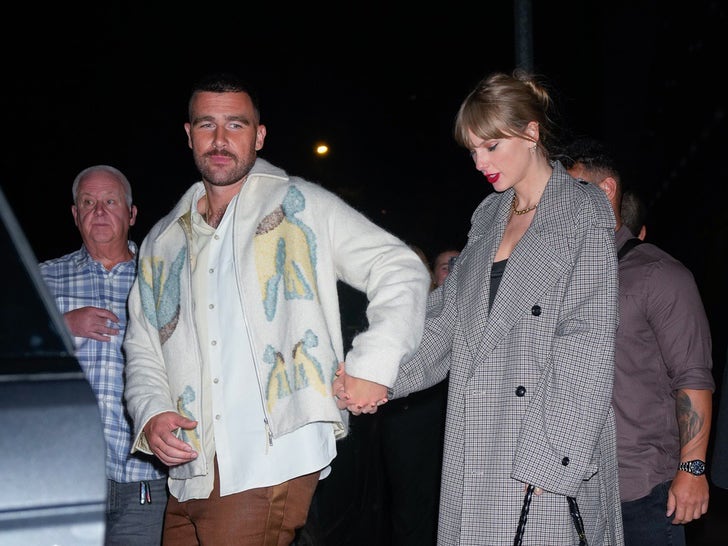 Taylor Swift And Travis Kelce Together