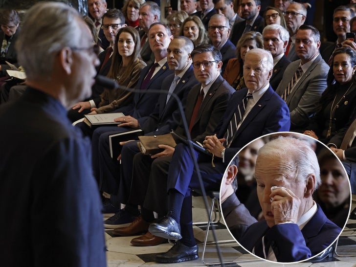 4e7821a012894115b26fe84b47dbfb4a_md Bocelli Brings Joe Biden To Tears