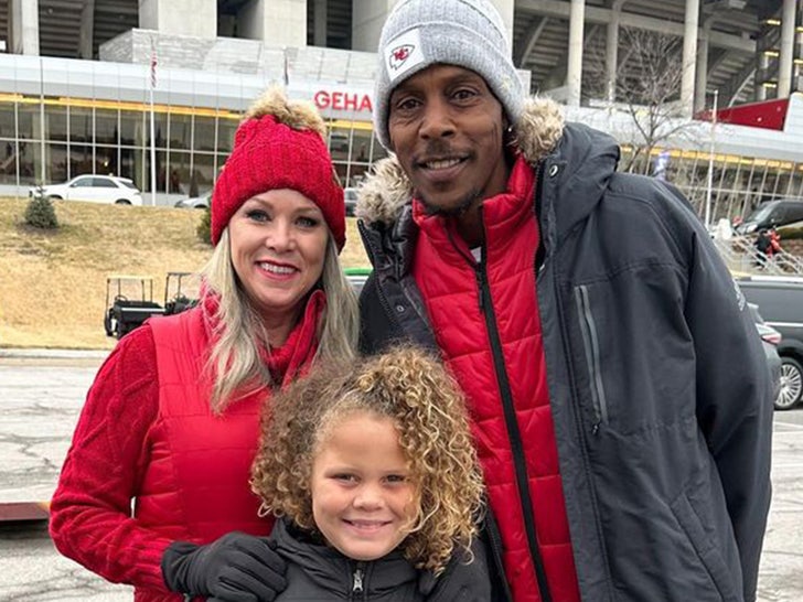 patrick mahomes sr sub_ Instagram @silky_p