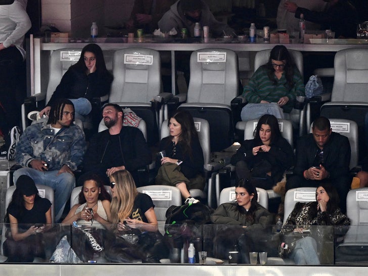 Inside Kim Kardashian's Super Bowl Suite