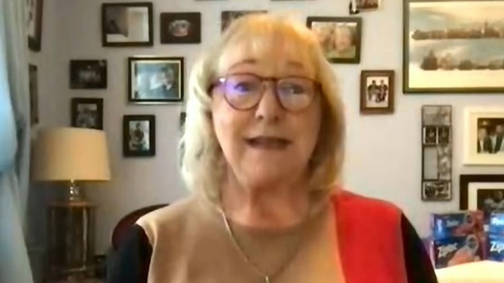 020724_donna_kelce_kal