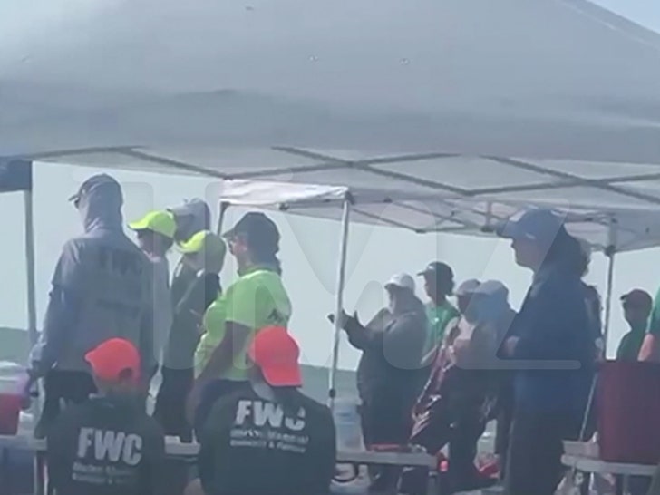 5742706e88e7482698e01c2bdae38f7d_md 031224-beached-whale-clap-primary