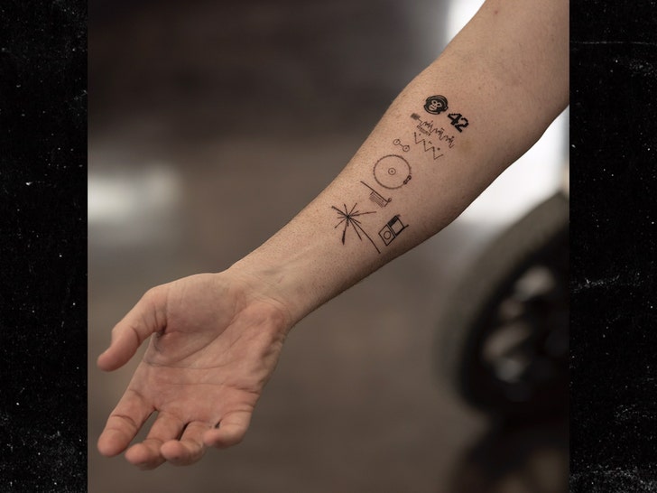 robot tattoo Dillon Forte and Blackdo