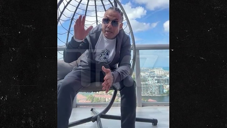 041024_benzino_eminem_kal