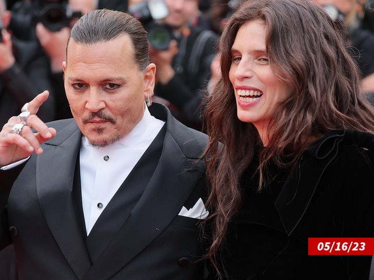 Maïwenn and johnny depp_sub_