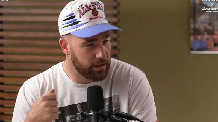 030624_kelce_podcast_kal