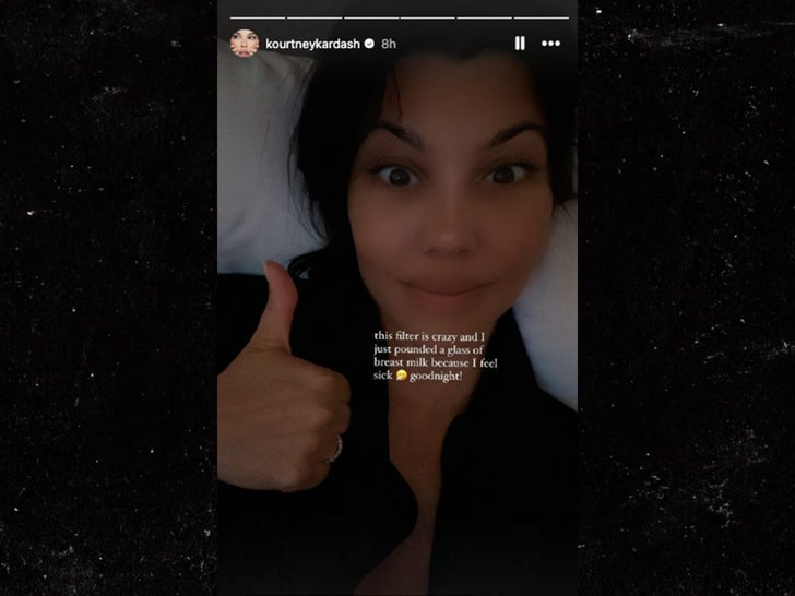 64b7c7fc78384ff299bd0092114920bd_md Kourtney Kardashian Insta Story.