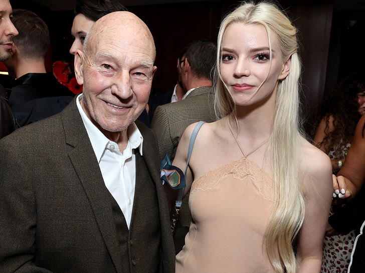 65ca2db5efb642f6b535dfa919c353a9_md caa pre-oscar party breakout sub 3