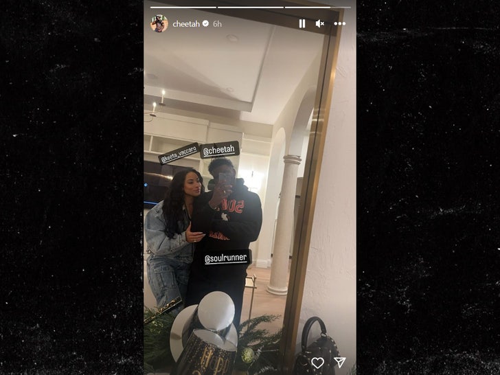 6b02a5aa5deb41c3984d548115c1b5ea_md tyreek hill instagram story