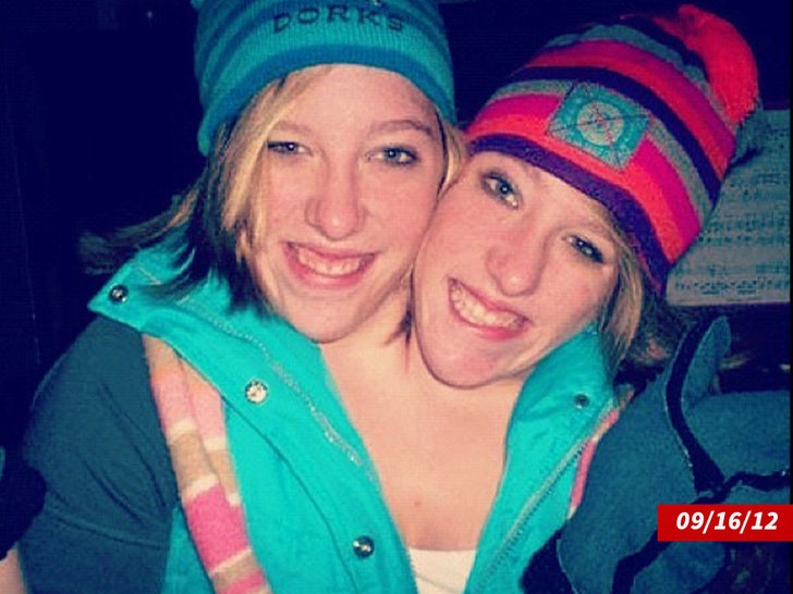 6ced20f8ad0f4aa2a17c493f4097efda_md Abby Hensel sub_insta