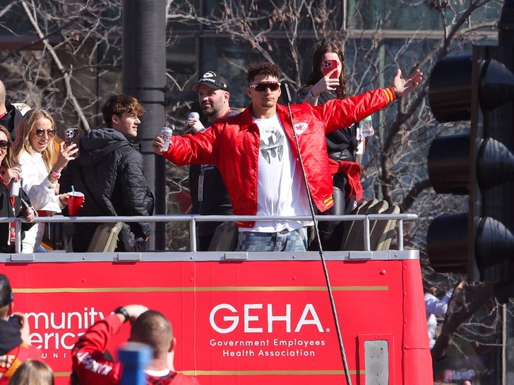 Chiefs Players Celebrating Before Super Bowl Parade Shooting
