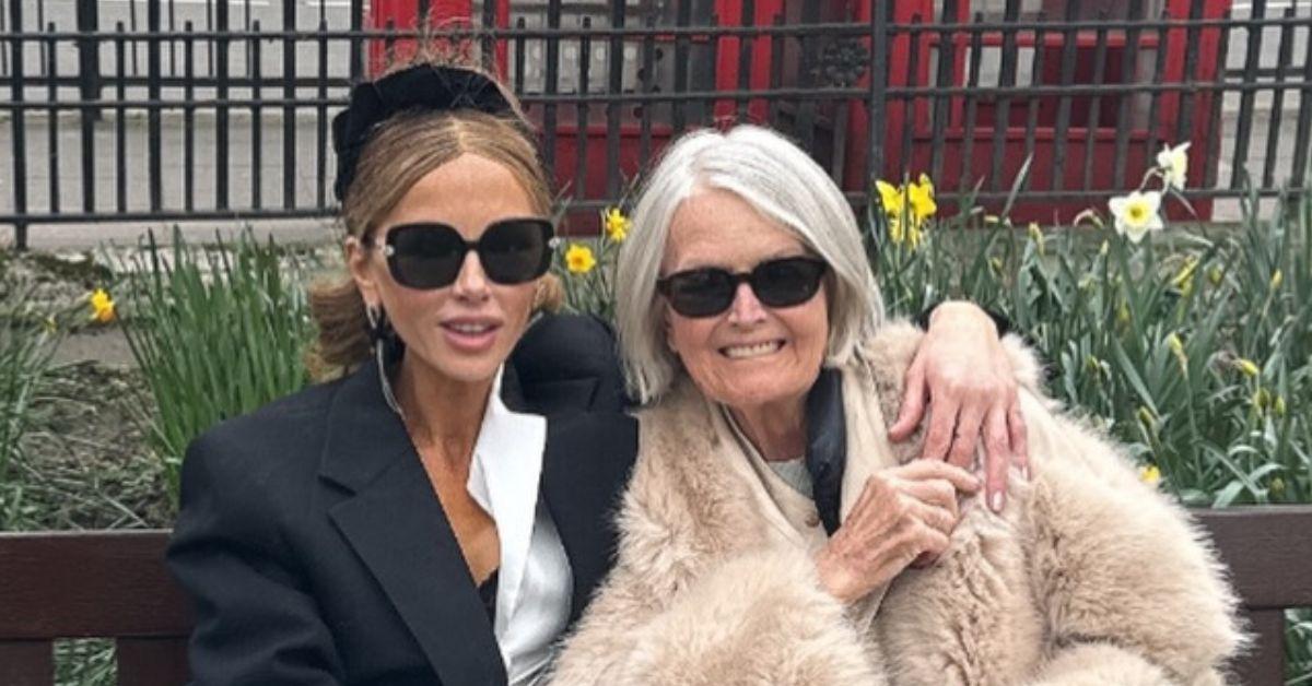 7-1767270501594 picture of Kate Beckinsale and Judy Loe