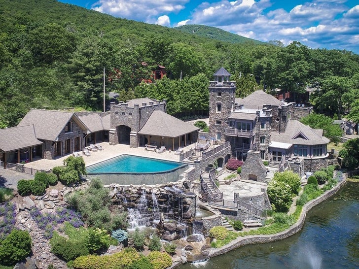 Cool Celebrity Cribs