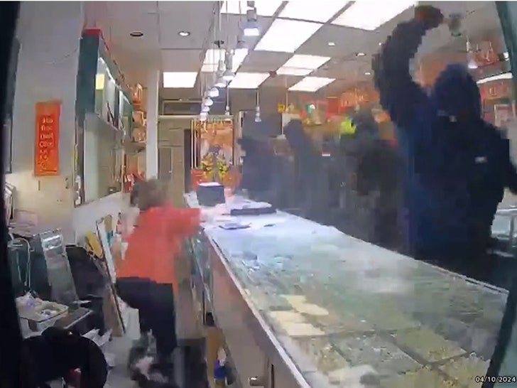 041224_phuong_jewelry-sg2