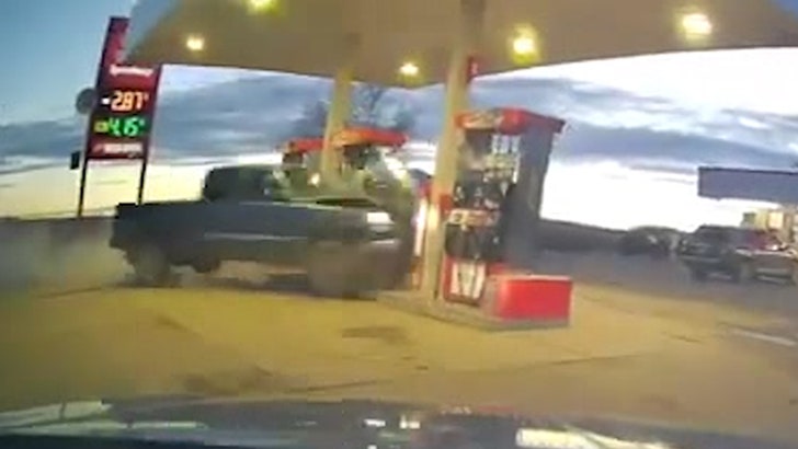 73e30af9e558426a84cfef4ec86c7cdd_md 020624_gas_pump_crash_kal