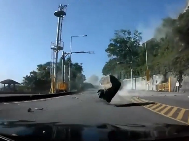 040324_tiawan_boulders_sg4