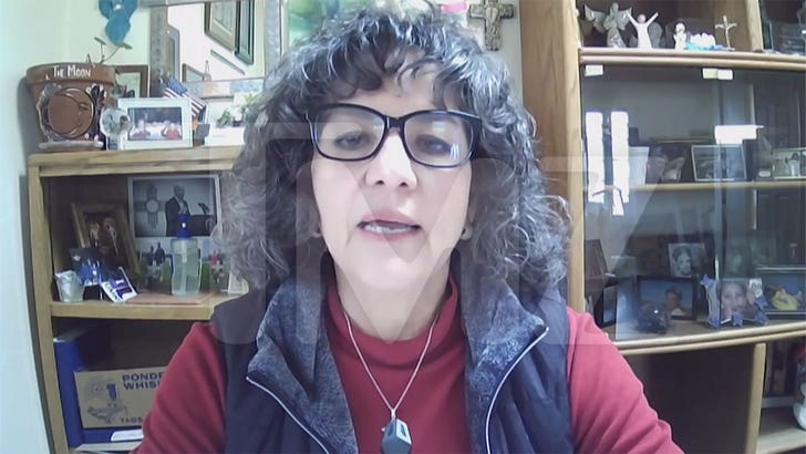 7b5bc56c01b544f6a0418a7535ceda48_md-1 030624-tina-cordova-kal