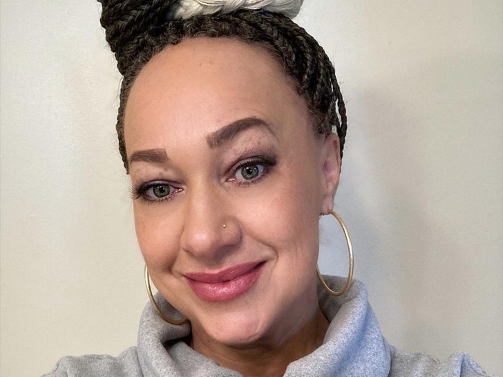 7f0247a4ee0c41d0bbd7ea43b2aa990a_md rachel dolezal insta 2