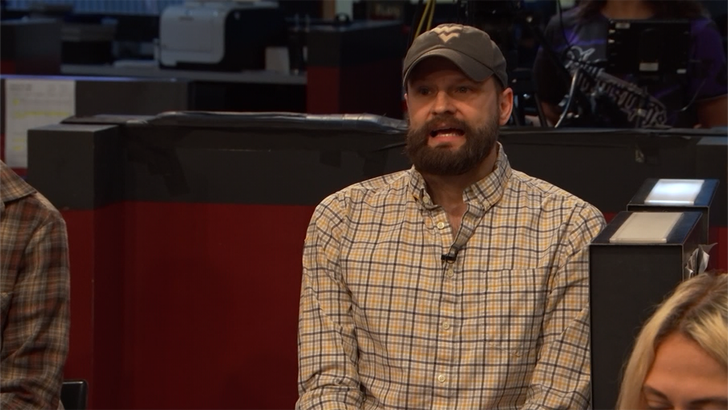 80f0fca33d0e4ba6927b607b6a835009_md 020624_tv_clips_toby_keith_dead_at_62_v2.01_00_14_13.Still002