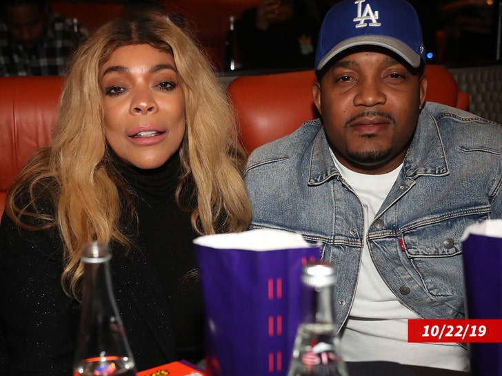 81d6d10b318449c4b900d375212d214f_md DJ Boof & Wendy Williams