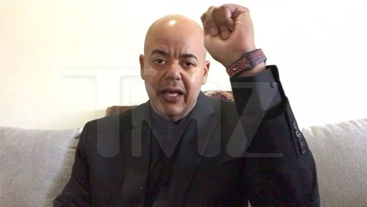 8401f55f0c2446b1a97a54fa566e7f23_md-2 041624-malcolm-lavergne-kal