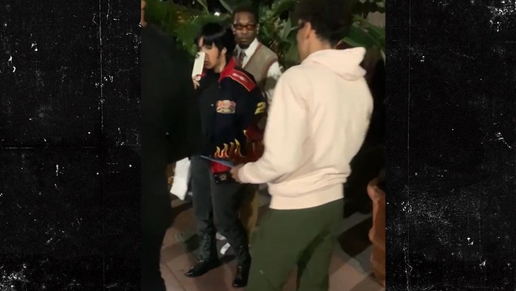 86e1904e34714bab86a8d910344d8f17_md 021524_cardi_b_offset_kal