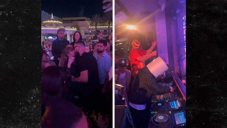 021424-taylor-travis-kiss-xs-kal-v2