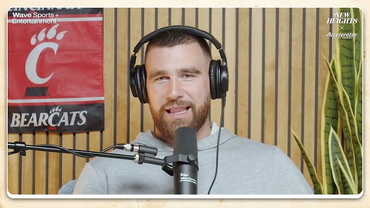 8a88dd9593894da69b4183fb851cc28c_md 032024-jason-kelce-travis-kelce-timberlake-kal