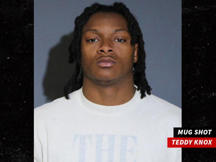 8c127a58fd6e4eba8b50b3a68b54c3bc_md Teddy Knox Mug shot