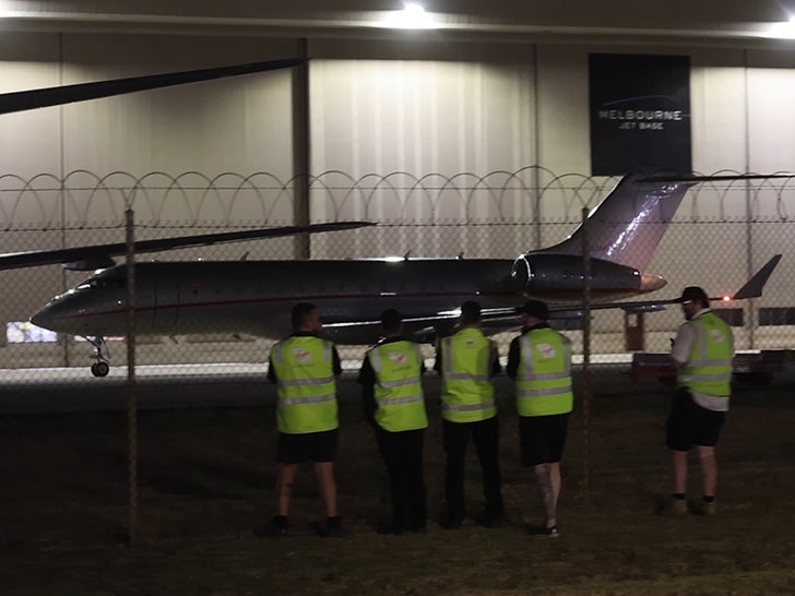 8c79116255bb4a57a83806685732eaf9_md 021424-taylor-swift-australia-jet-primary-v1