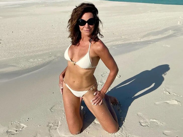 Luann de Lesseps Hot Shots