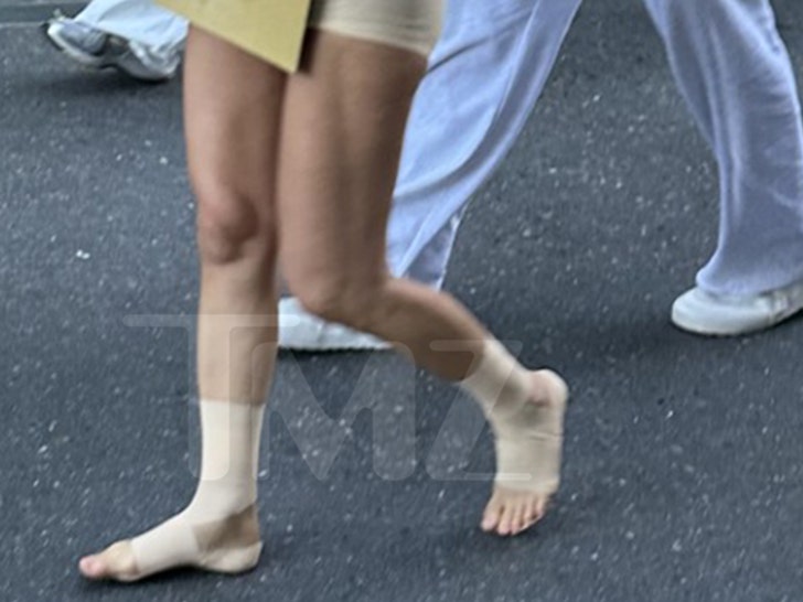 bianca censori and kanye west at disneyland