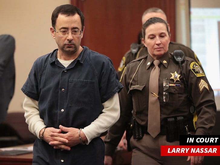 99728f3a6c8f4123ab292a016c417461_md larry nassar in court