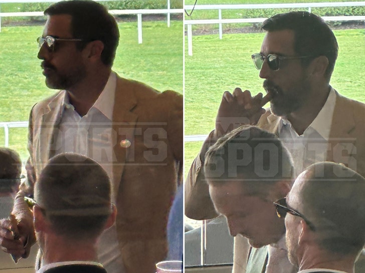 aaron rodger kentucky derby