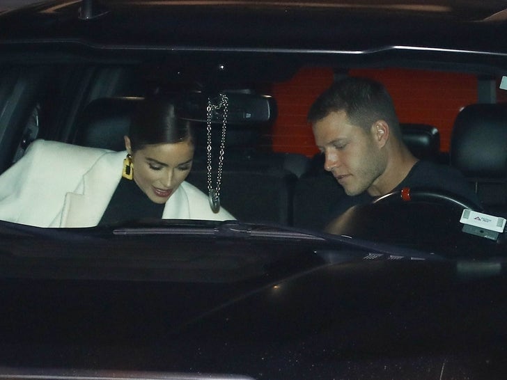 9fe2de67dec04a59ae77f49a04eb6497_md 0229-Travis-Kelce-Christian-McCaffrey-Olivia-Culpo-Nobu-Dinner-Photos-primary-4