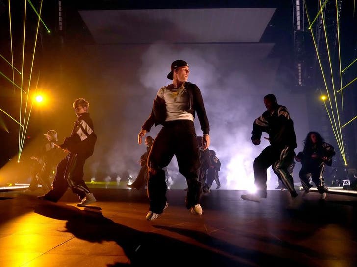 Inside Justin Bieber's 'Justice' Tour