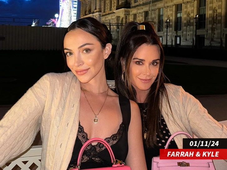 a2655185d7fd4cee822bb64d8f20ffc6_md Farrah Aldjufrie Kyle Richard -